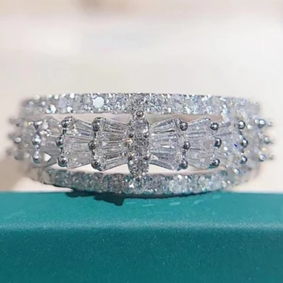 925 Silver Plated 4A Round Cut CZ Ring for Women, FB16FA1169 - Picture 1 of 5
